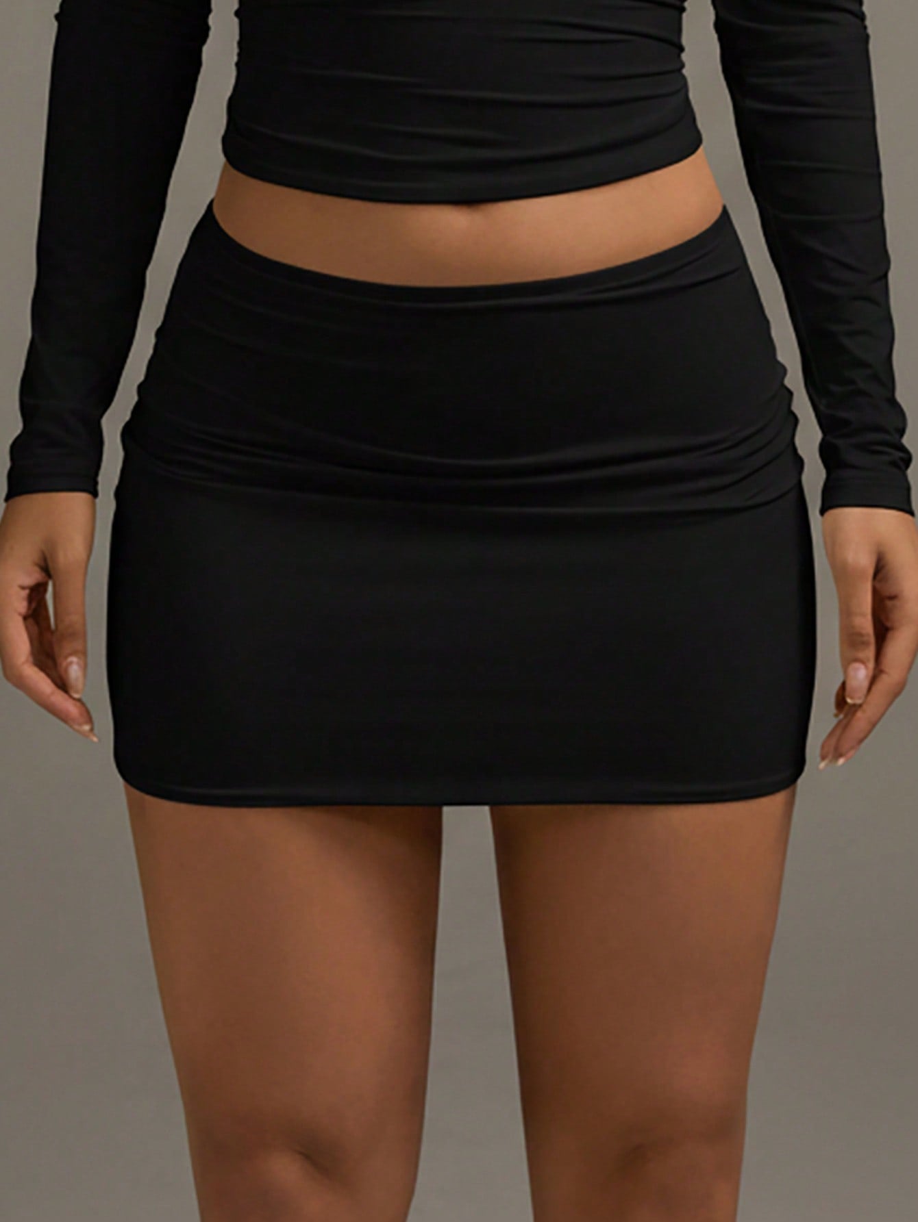 Women Solid Color Pleated Bodycon Skirt
